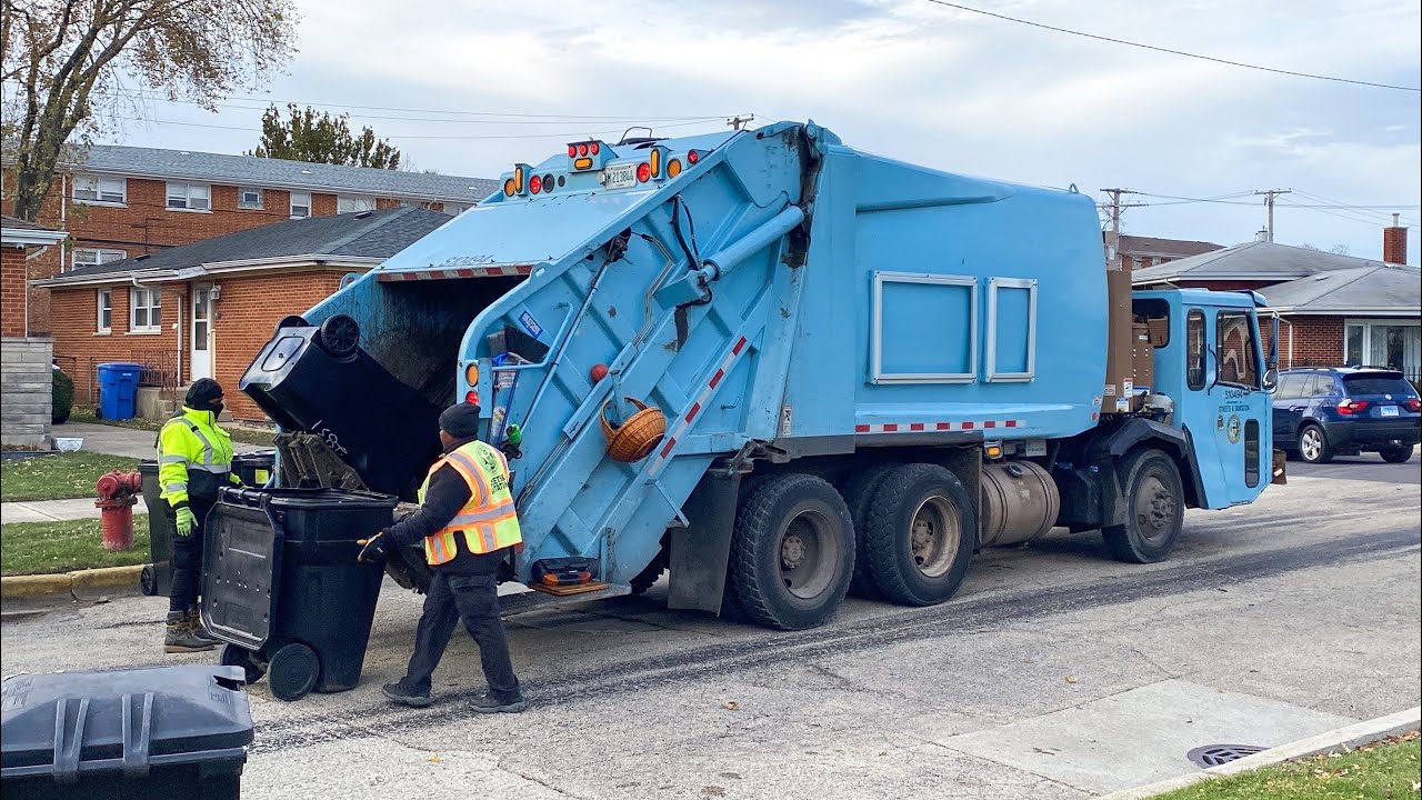 2 City of Chicago Streets & Sanitation Loadmaster Rear Loader Garbage Trucks