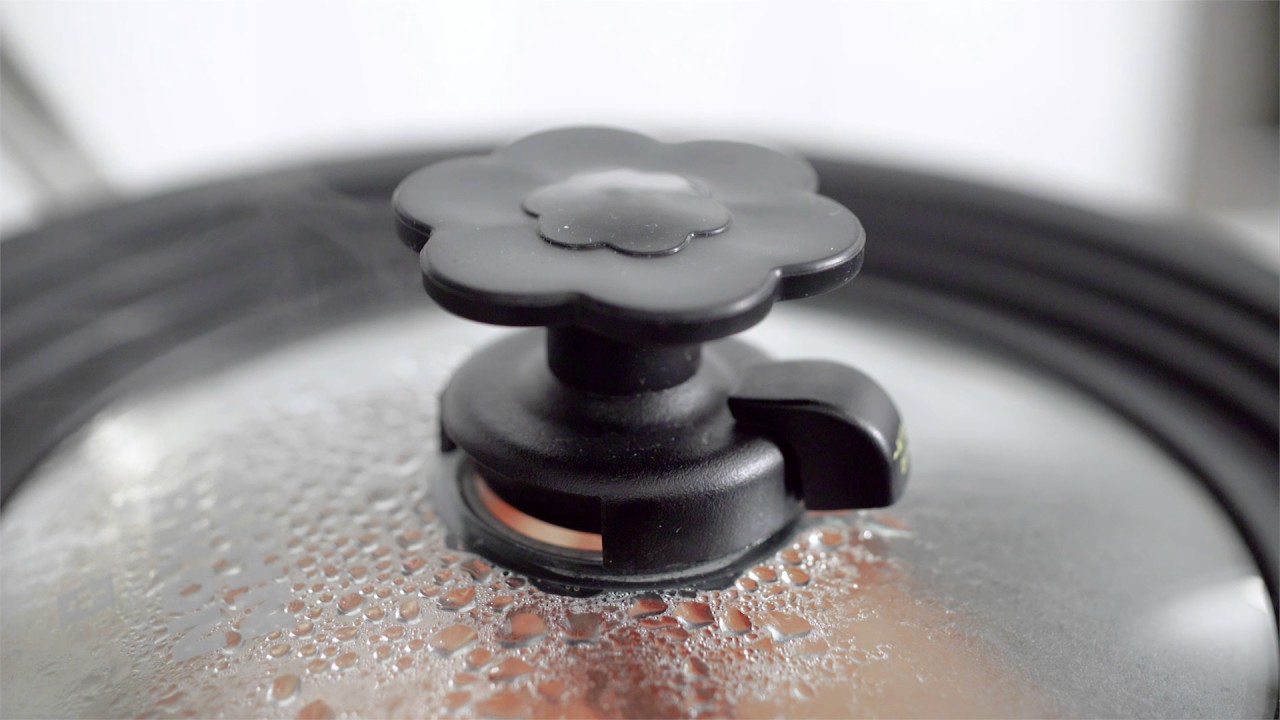Kuhn Rikon Smart Lid with Auto-Release Valve