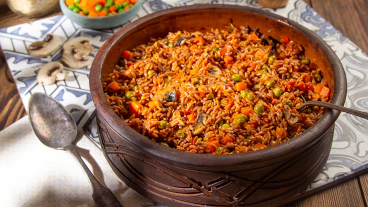 أكلة بيتي | الاربعاء 21 فبراير 2024 - طريقة عمل طاجن لسان العصفور بالخضار - والبسكويت بالجنزبيل