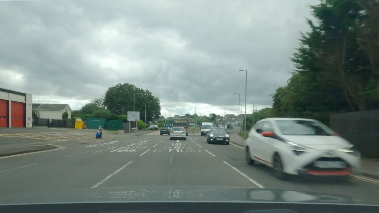 Driving in Scotland  / Bearsden to Dumbarton  /  No music or talking