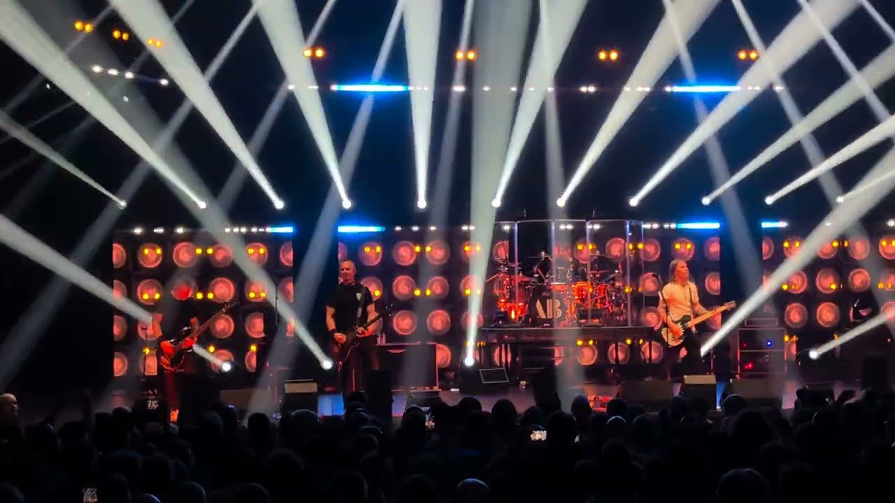 Alter Bridge - rise today - Arkea Arena Bordeaux - 13/02/2026