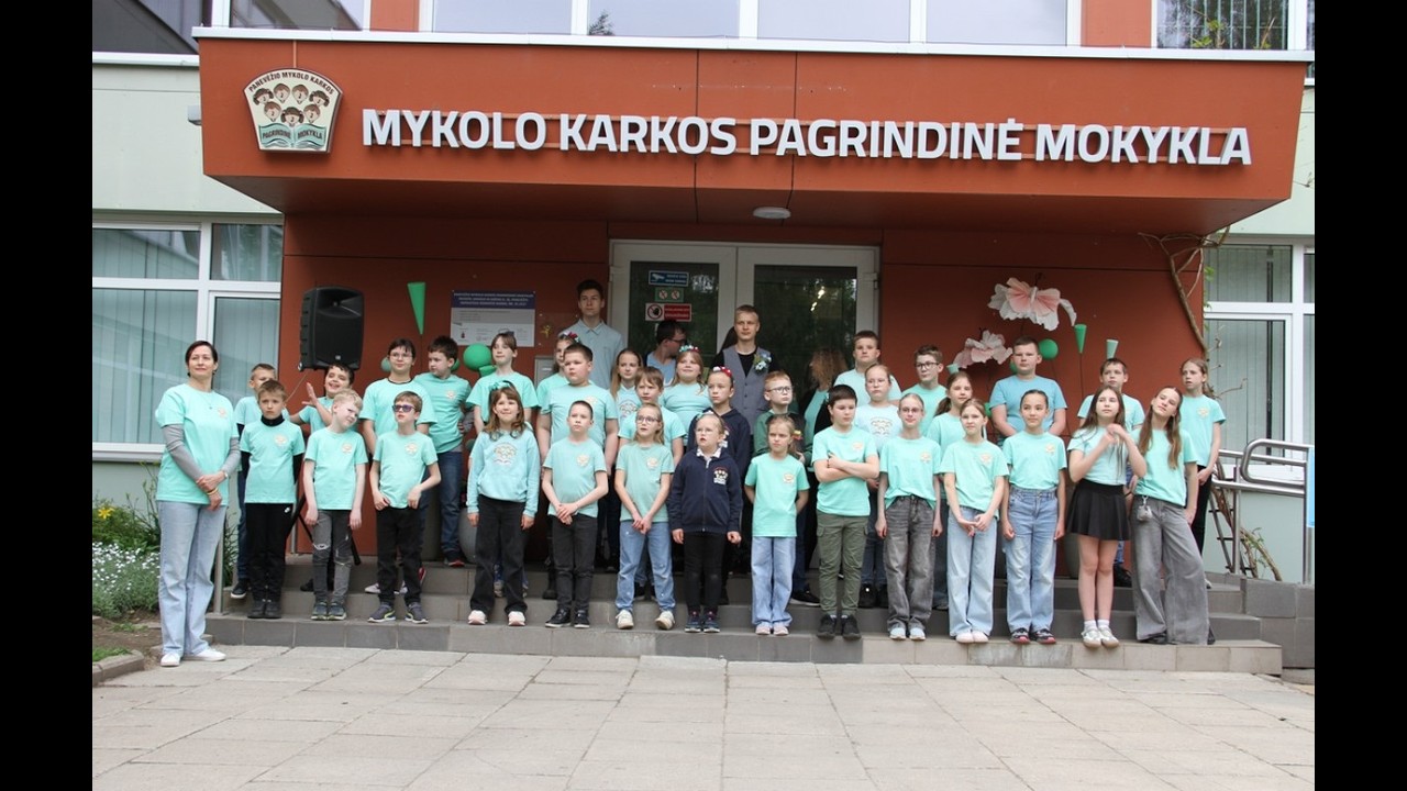 Panevėžio M. Karkos mokykloje surengtas &bdquo;Mėtinis piknikas&ldquo;