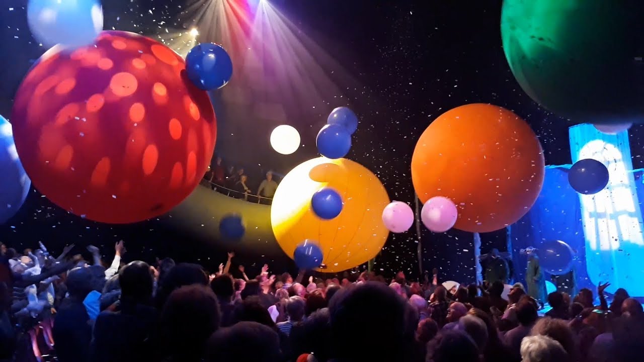 Slava's Snowshow