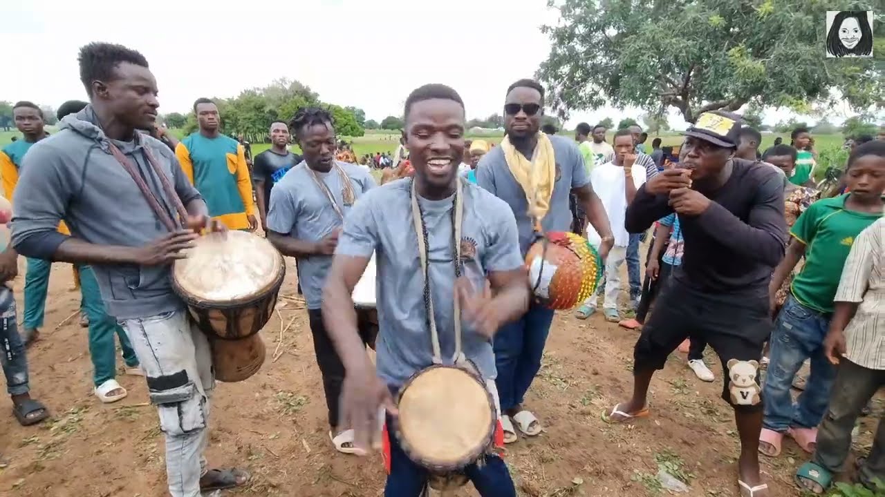 Frafra Abongo Bongo - African Tribal Drumming & Dance in Nyariga (Bolgatanga), Ghana