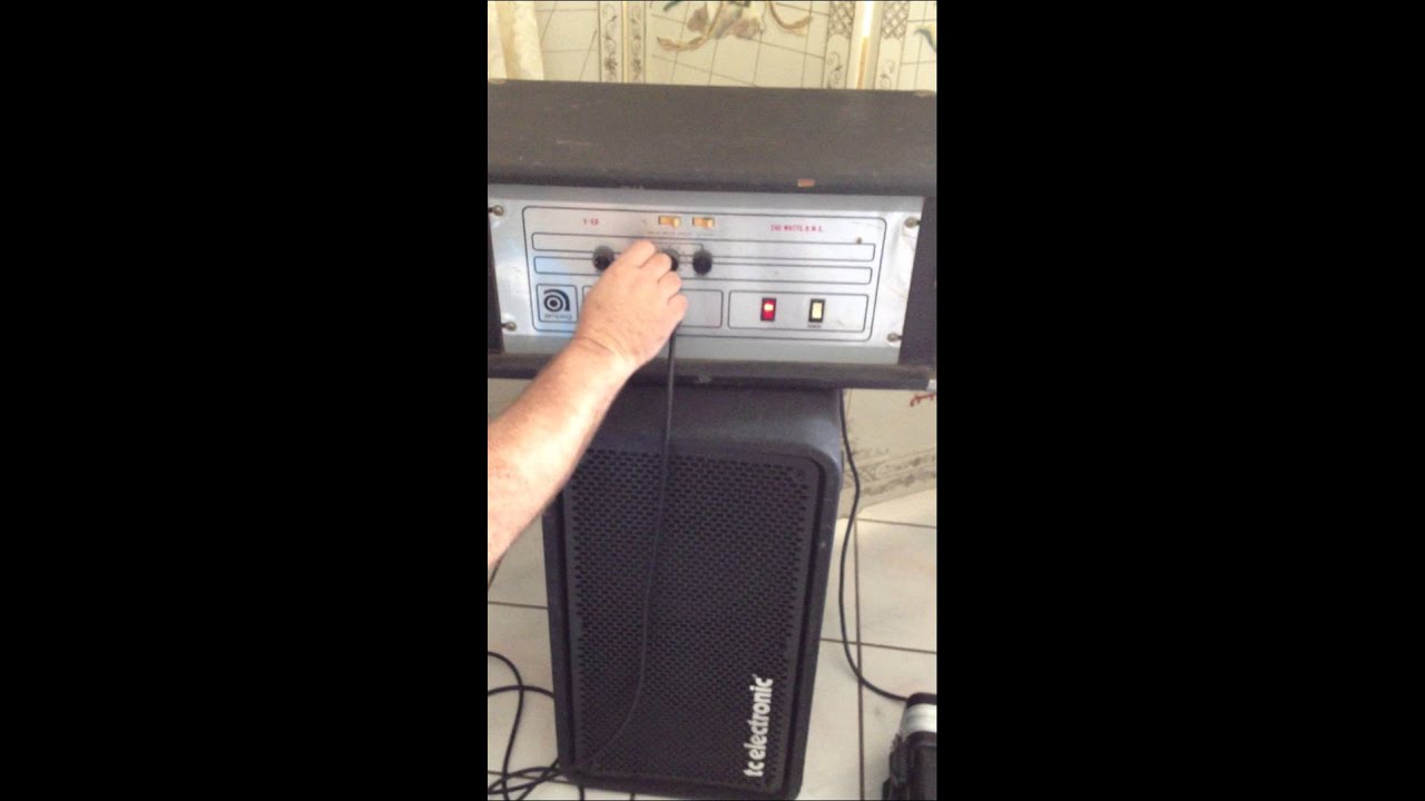 Ampeg V6