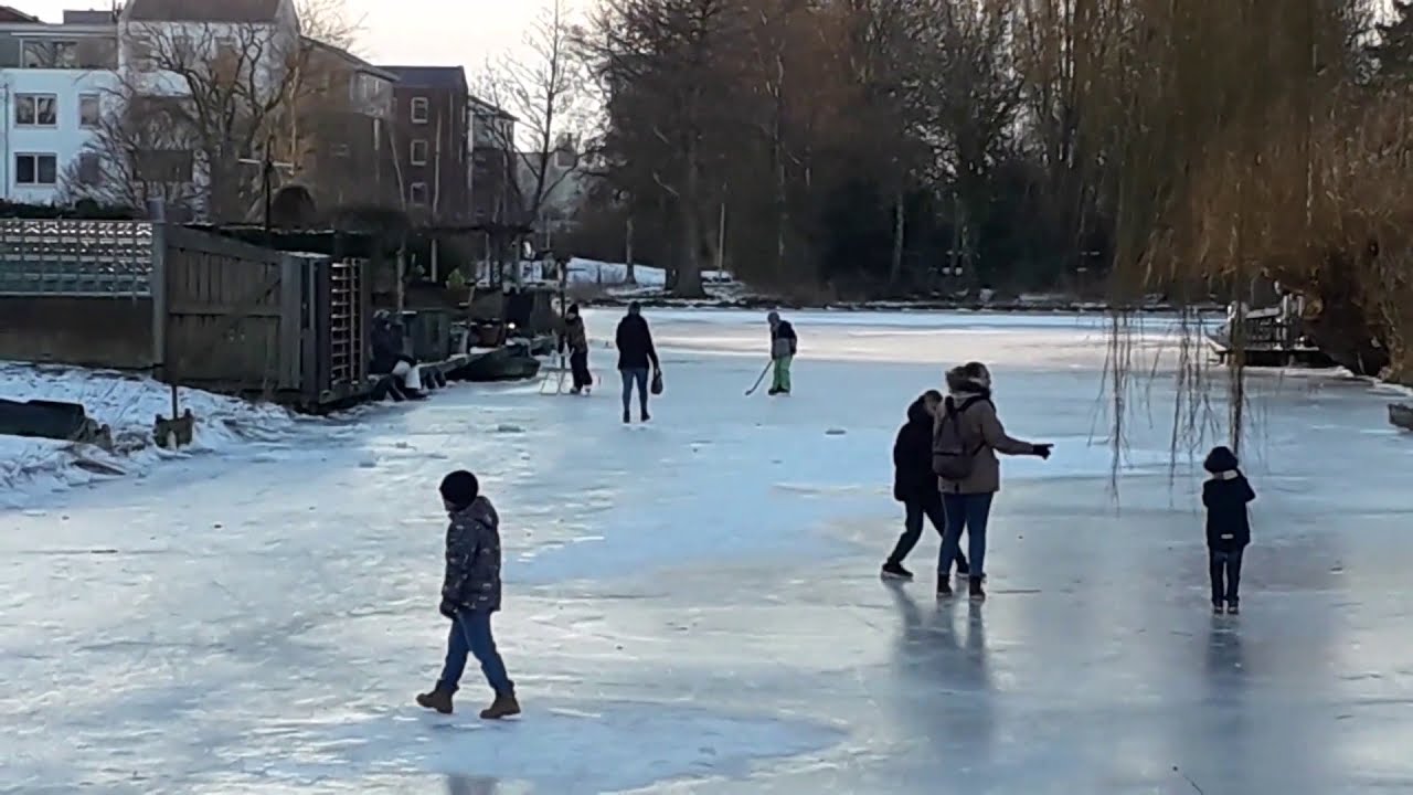 Natuurijs / Natural Ice ( #natuurijs / @natuurijs / #schaatsfan )