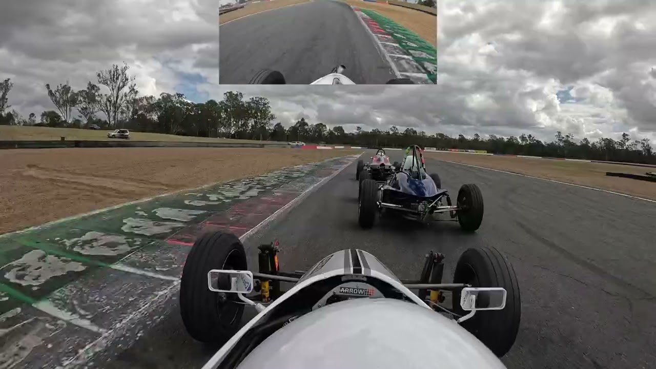 2025 Formula Vee Queensland Round 5, at QLD Queensland Raceway. Race 1.