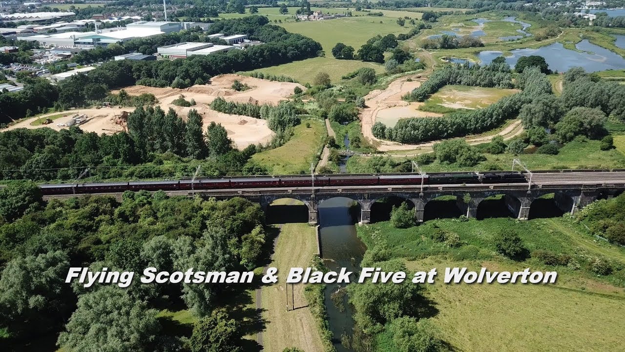 Flying Scotsman & Black Five through Wolverton/Haversham (4K)