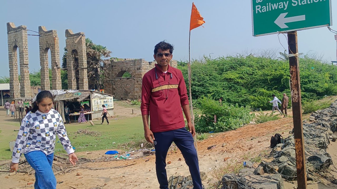 #bollywood #travel #Dhanushkodi Rasta#Rameshwaram #Bhutiya Ghar Kahate Hain Rasta 