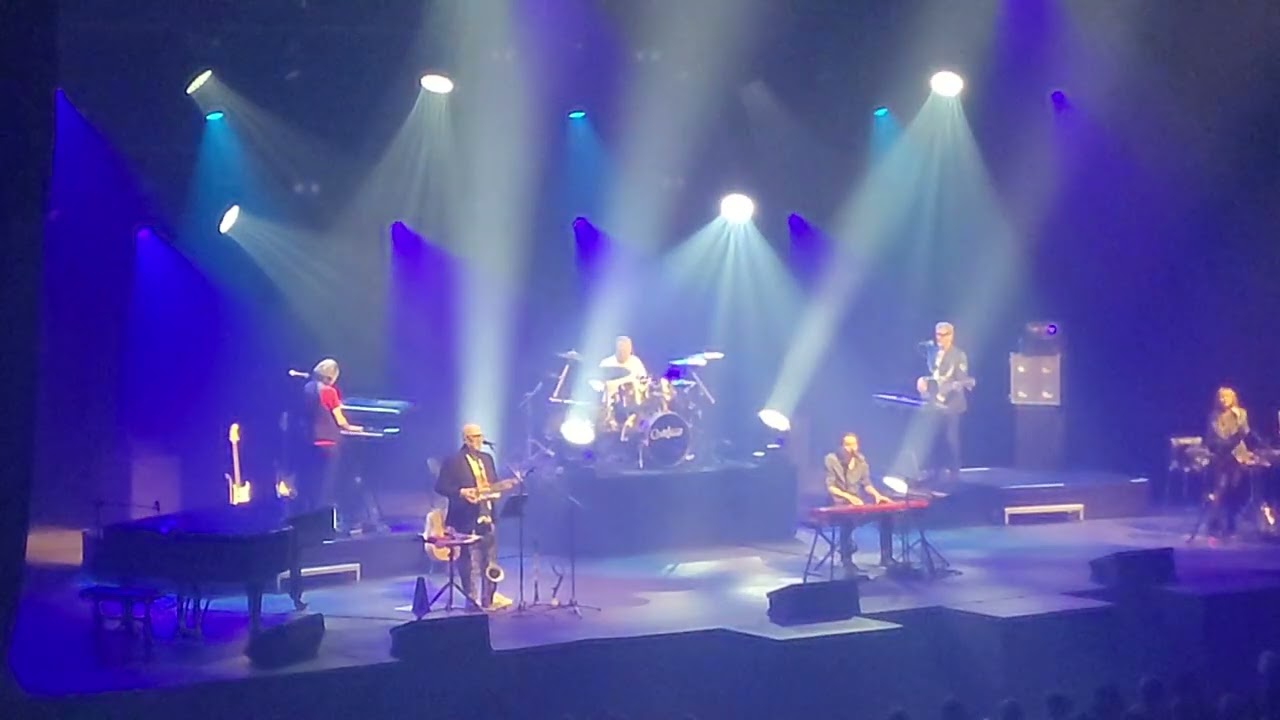 Covertramp Hide in your shell - Concert Laval
