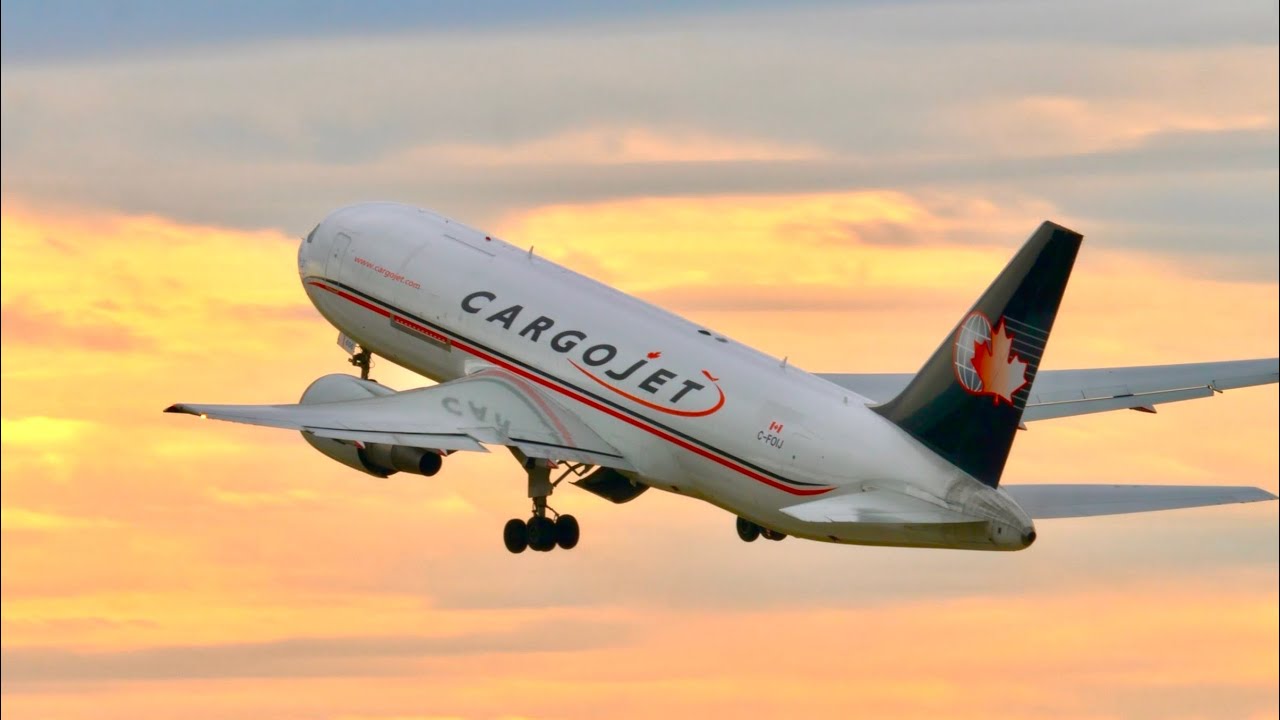 4K Evening Plane Spotting at CVG