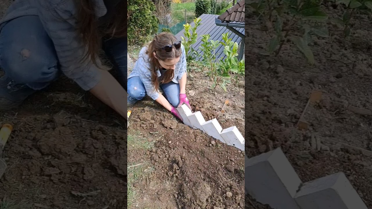 Just had extra bricks For flower bed 🌸🌷🌼🌷Some DIY 😁#diy #homestead #gardenhacks #flowerbed
