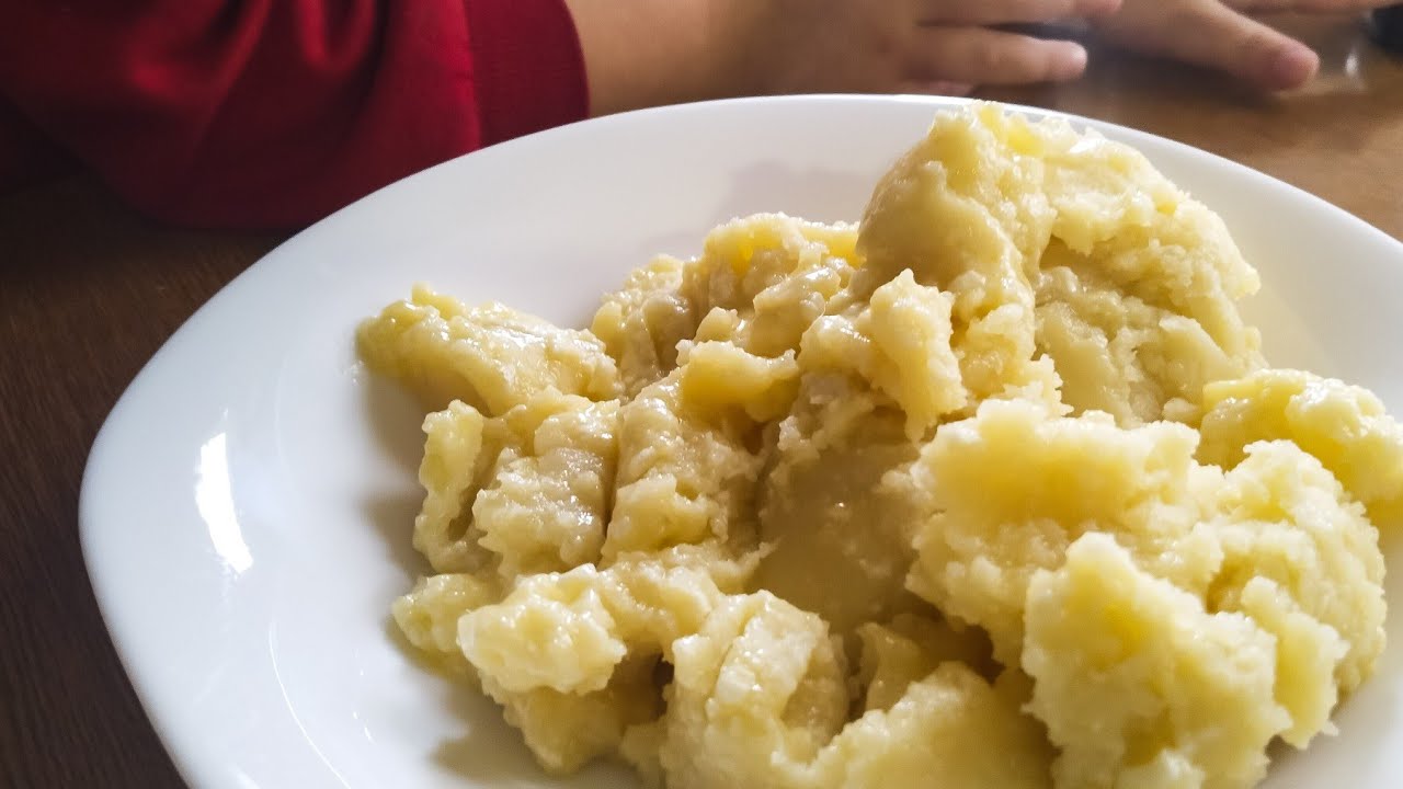Crnogorsko tradicionalno jelo - KAČAMAK