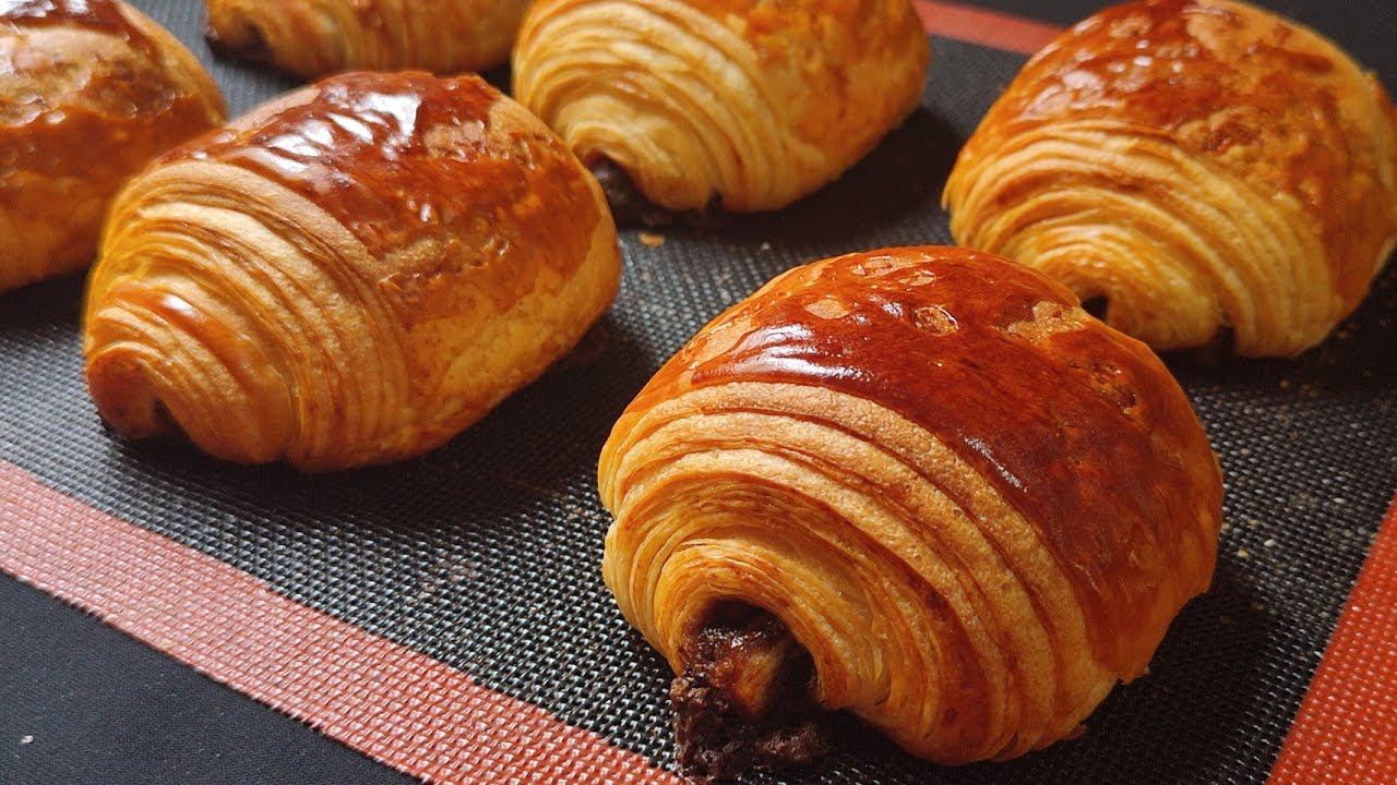 بتي بان ديال المخبزات في المنزل بلا تعقيدات وجديه فدارك مورق مقرمش قمة في الروعة