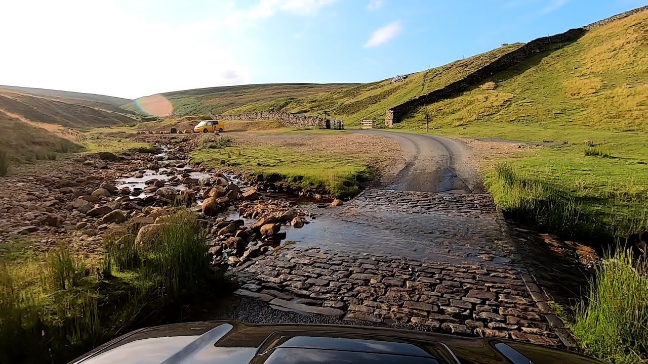 Driving In The Yorkshire Dales (With Langthwaite Water Splash)