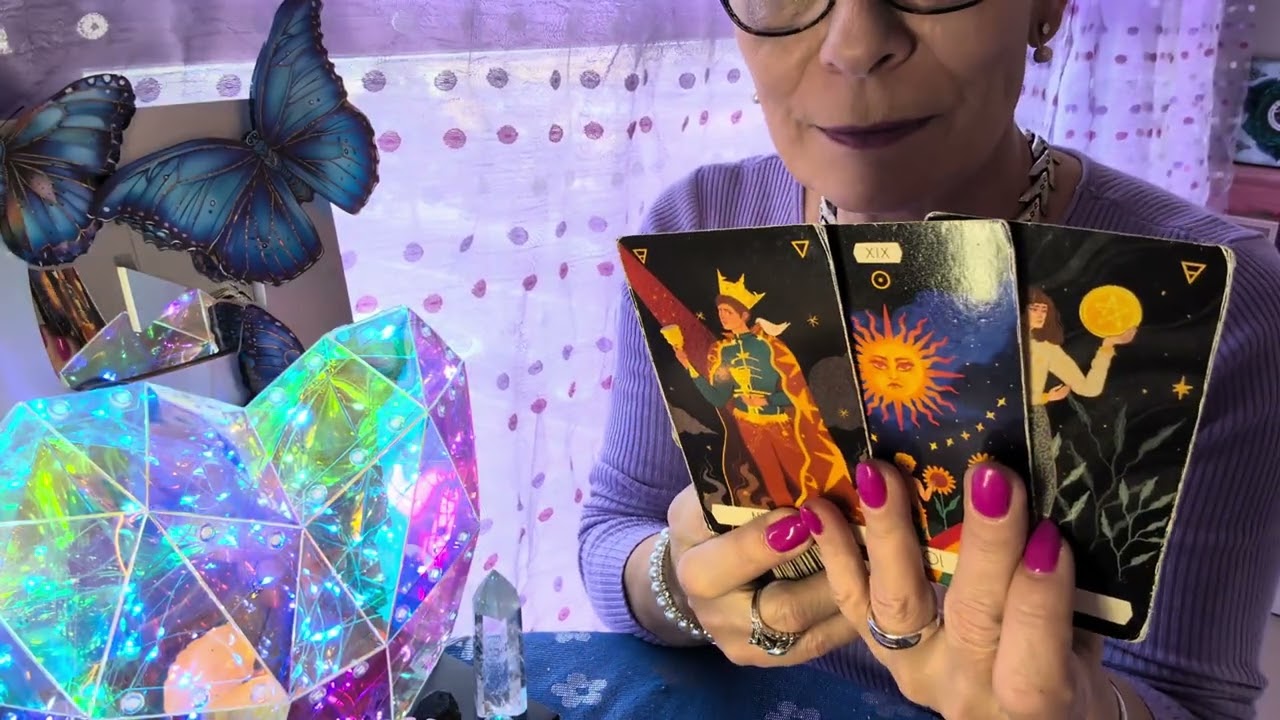 LEO ♌ MIENTRAS SUFRE 😓 TÚ DISFRUTAS DE LA VIDA💃