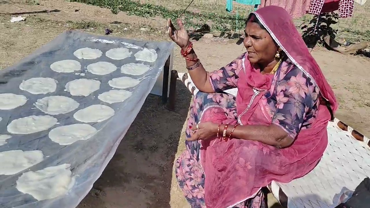 Dekho khaja kaise banaya jaaye