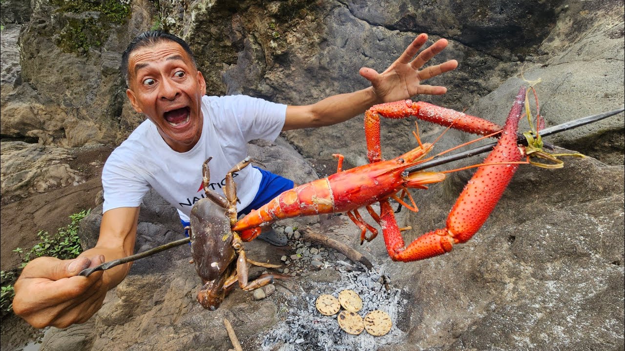 Pesca y cocina camarón y cangrejo al espeton
