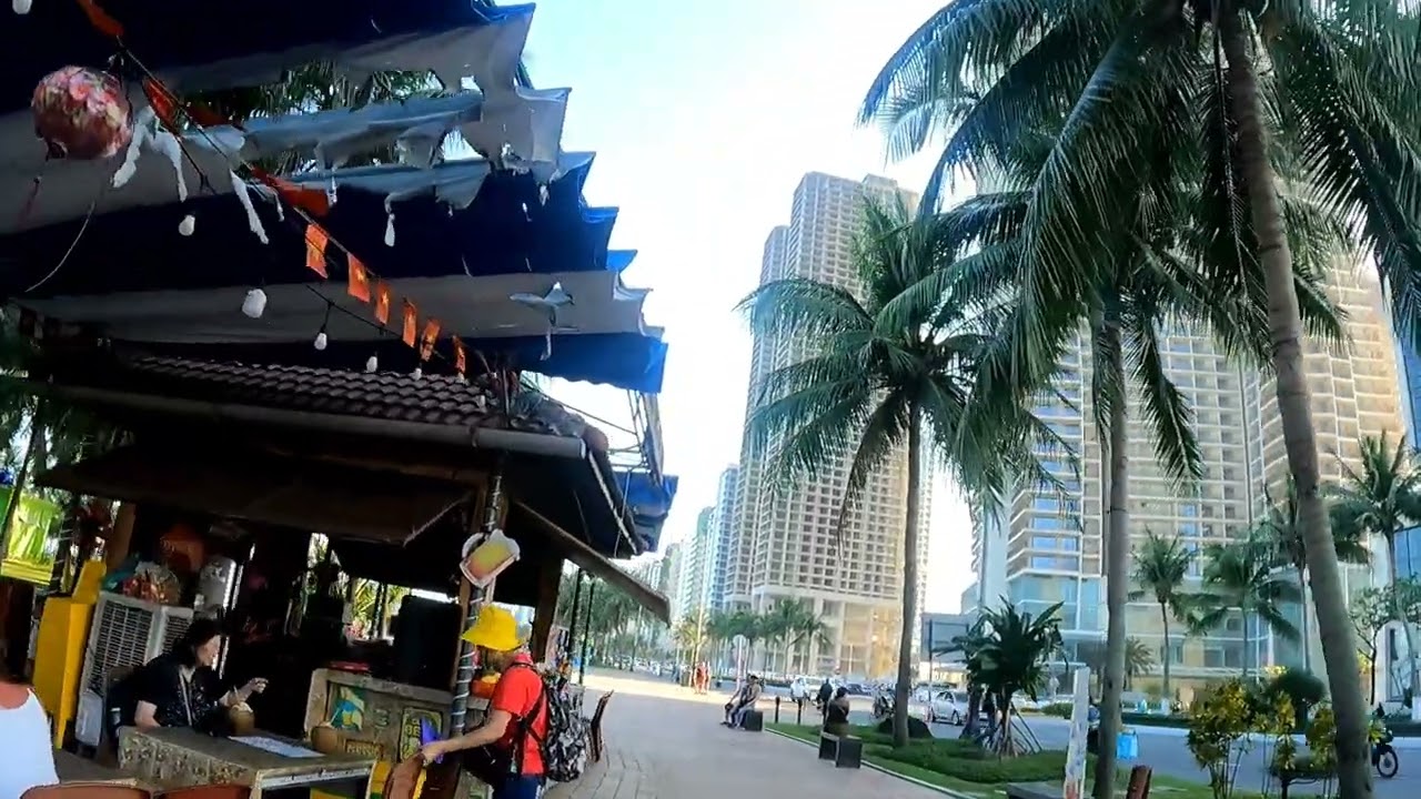 O minunatie de plaja, o minunatie de oras: Da Nang-Vietnam.