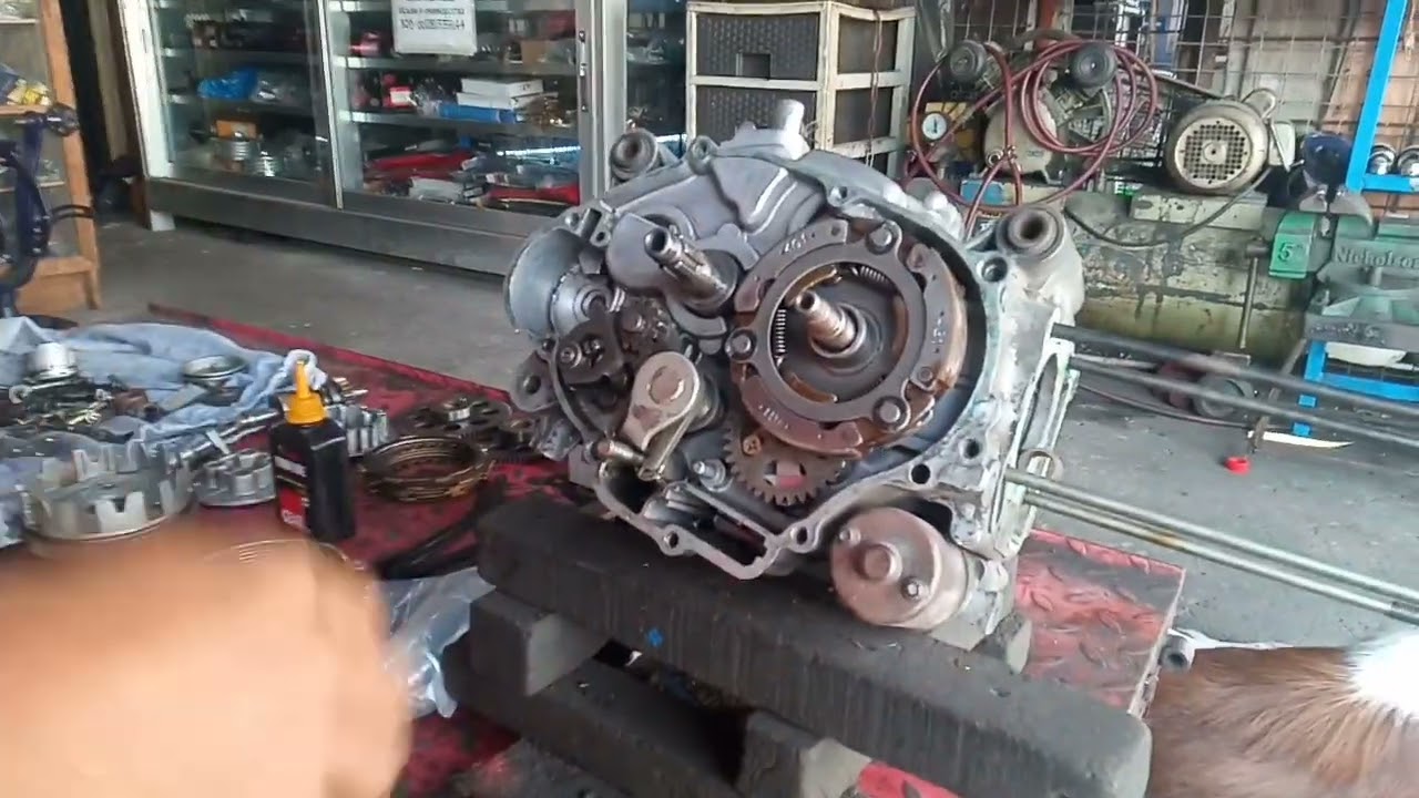 REPLACING CAGE BEARING & CLUTCH LINING,YAMAHA CRYPTON R 👍