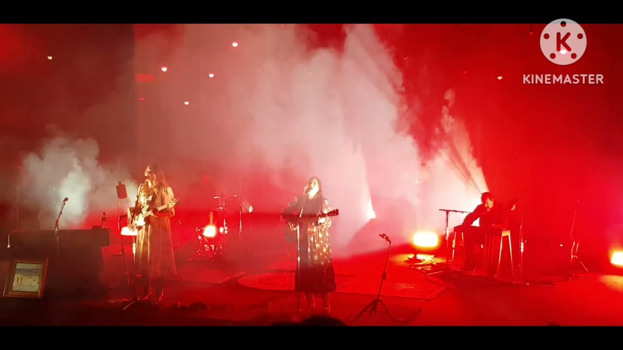 First Aid Kit - Cross oceans & One more cup of coffee (Örebro)