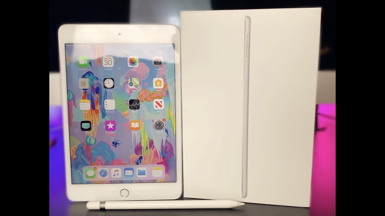 New 2019 iPad Mini 5 - Unboxing and Review! // Best Portable Tablet?