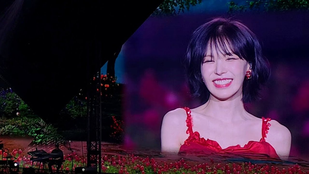 250920 웬디 - Why Can't You Love Me? + Best  Ever + Chapter You + TALK | WENDY W:EALIVE Fancam 콘서트 직캠