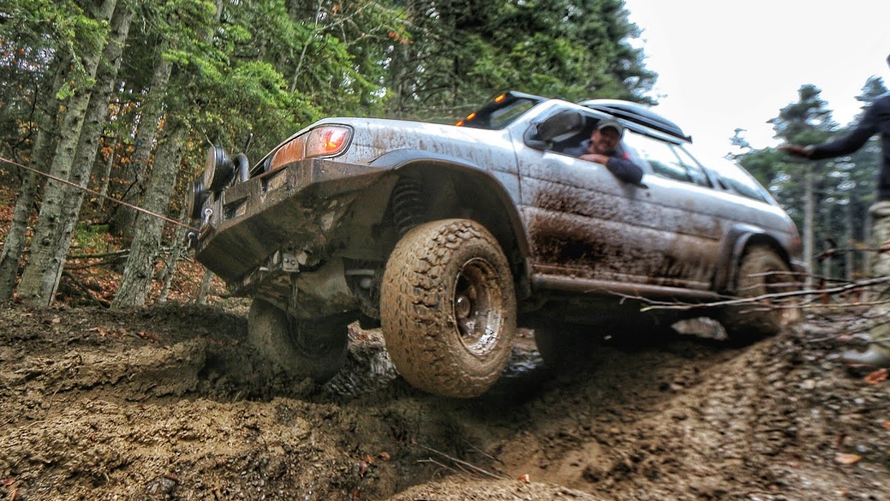 Nissan Pathfinder 3.3 V6 MUD OFF ROAD [HD]