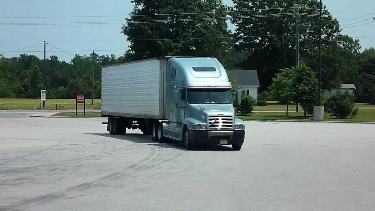 Freightliner Columbia & Century Class North American Trucks