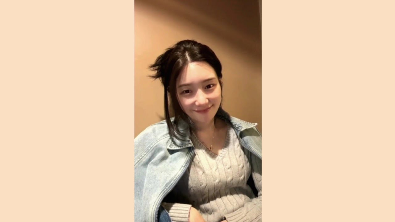 260309 정채연 버블 라이브