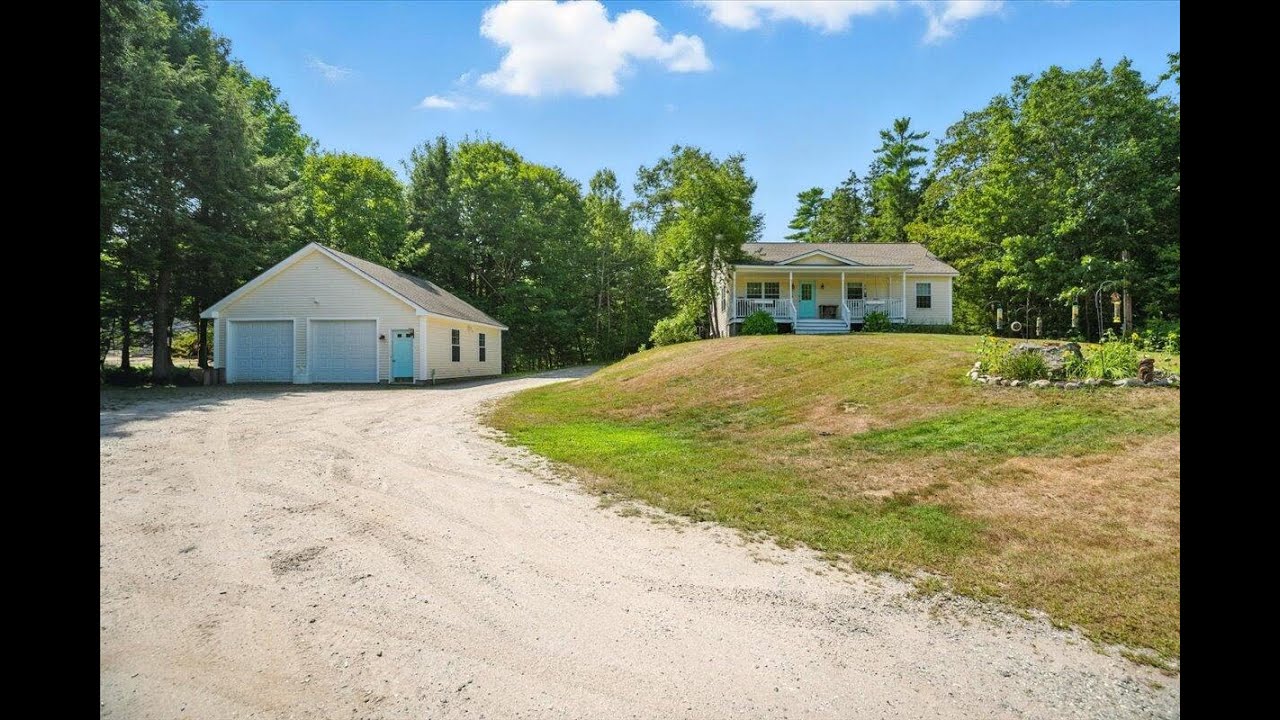 Residential for sale - 432 Meadow Road, Casco, ME 04015