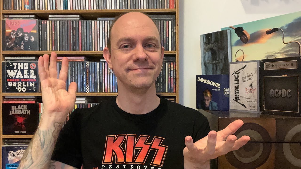 How To Collect Over 11,000 CDs