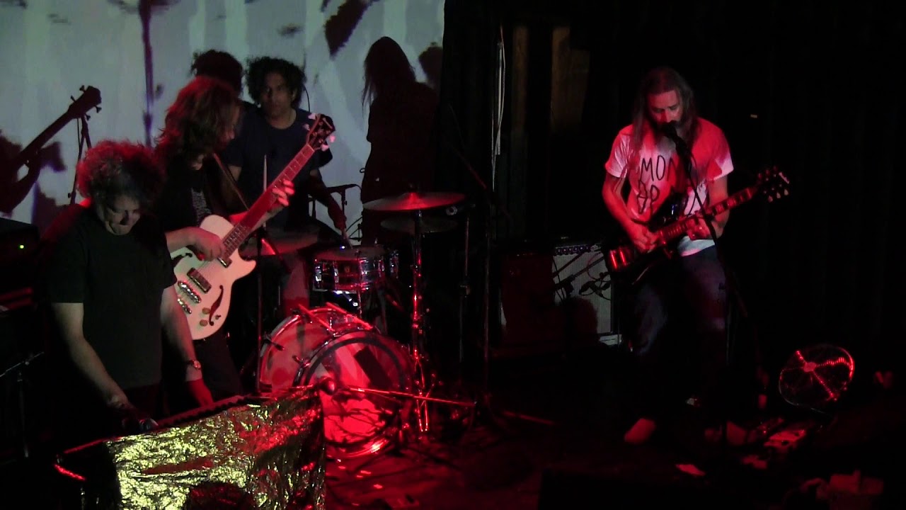 Wooden Shjips live @ Festsaal Kreuzberg, Berlin 29. June' 12 [full concert]