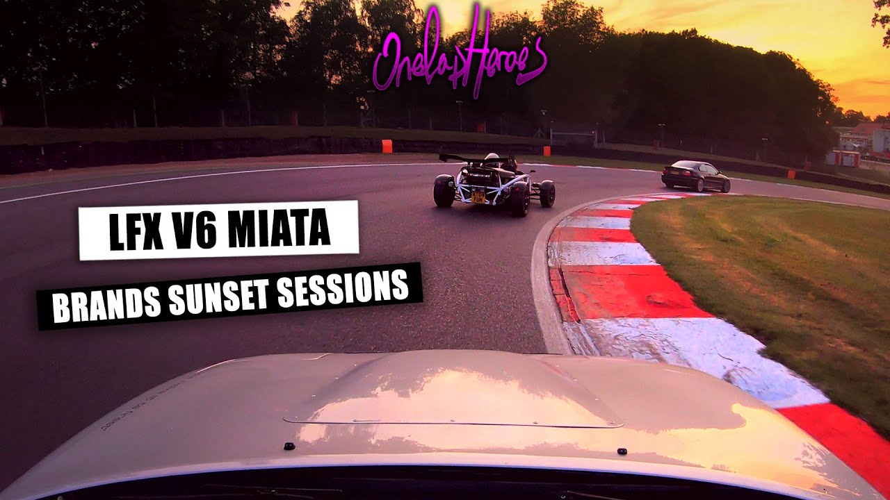 V6 MX-5 vs Ariel Atom - Brands Hatch Sunset Session - RAW Sound MultiCam