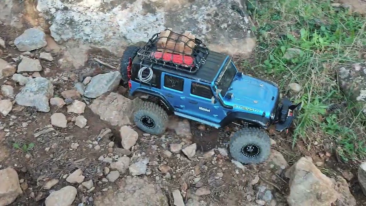 Wrangler Rubicon rc crawler 1/10 WL Toys 104010