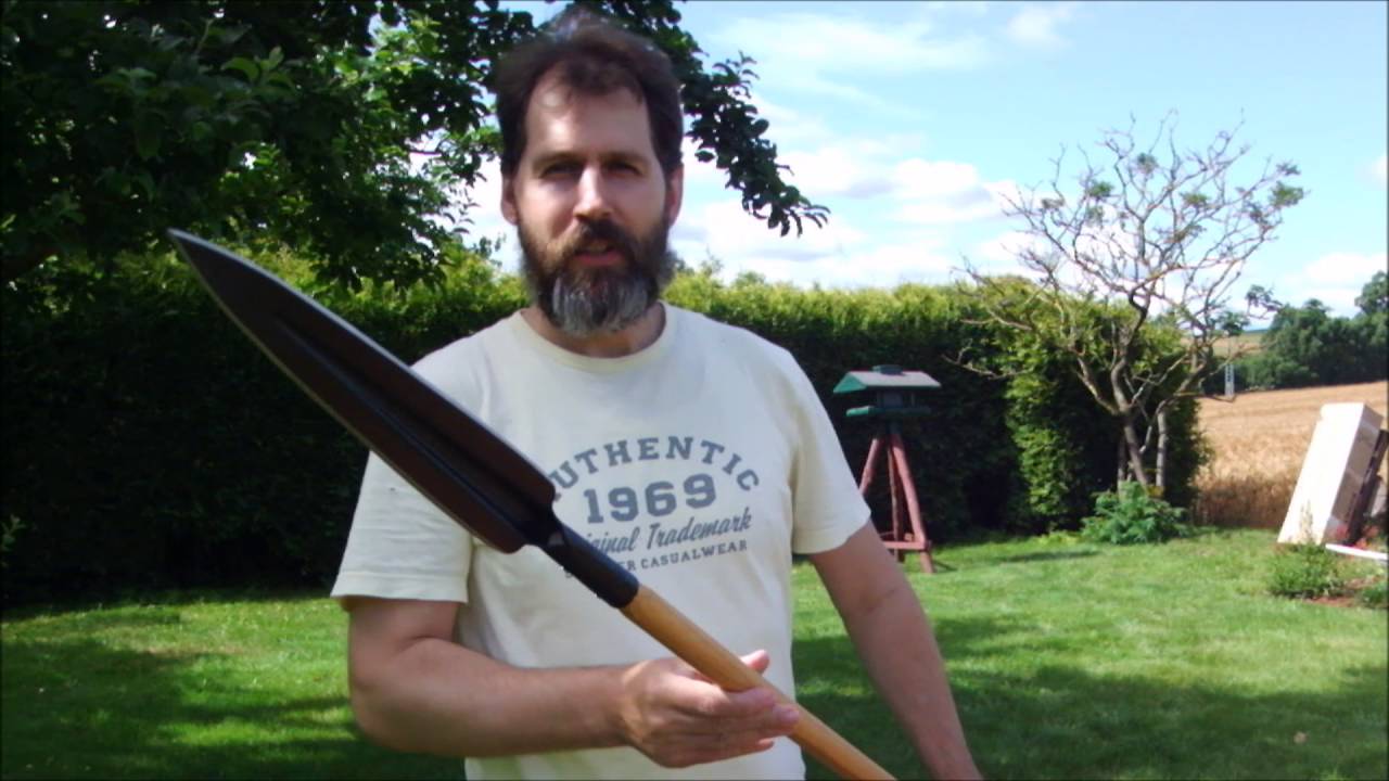 Friends of the Blade 28:   Cold Steel Assegai long Spear