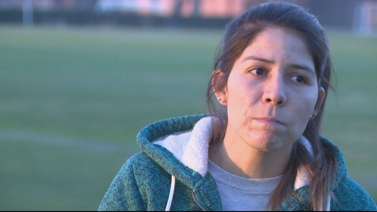 El drama de Carla Guerrero: Representante la dej&oacute; sin club y le exige dinero para dejarla libre
