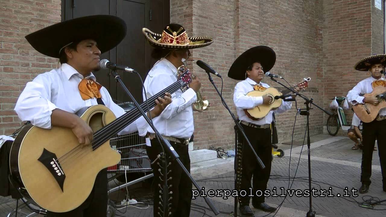 Mariachi Peralta, Guantanamera, Ferrara Buskers Festival 2011
