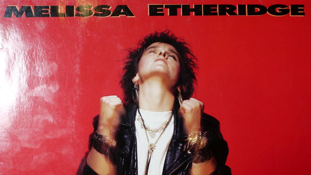 Don't You Need - Melissa Etheridge (MP-110 vs. AT440MLb)