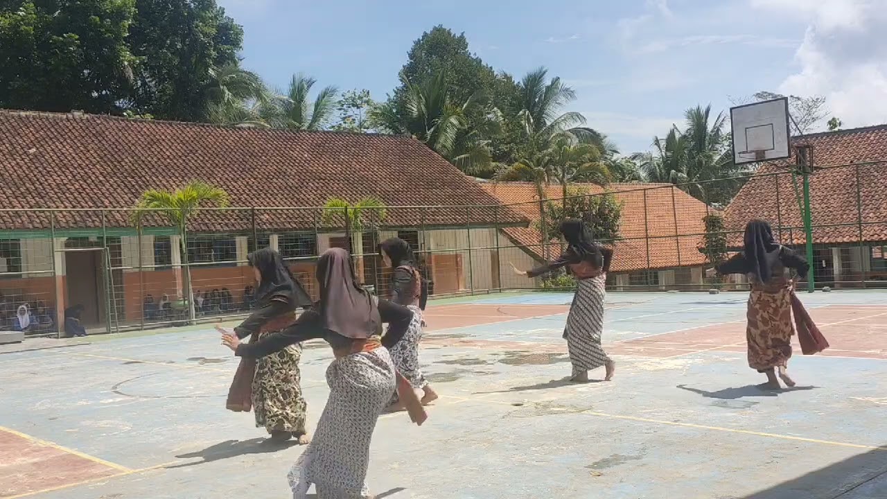 Kegiatan P5 || Tari Kreasi - Mojang Priangan || Kelas 7A || Tahun 2024 || SMPN 6 BANJARSARI