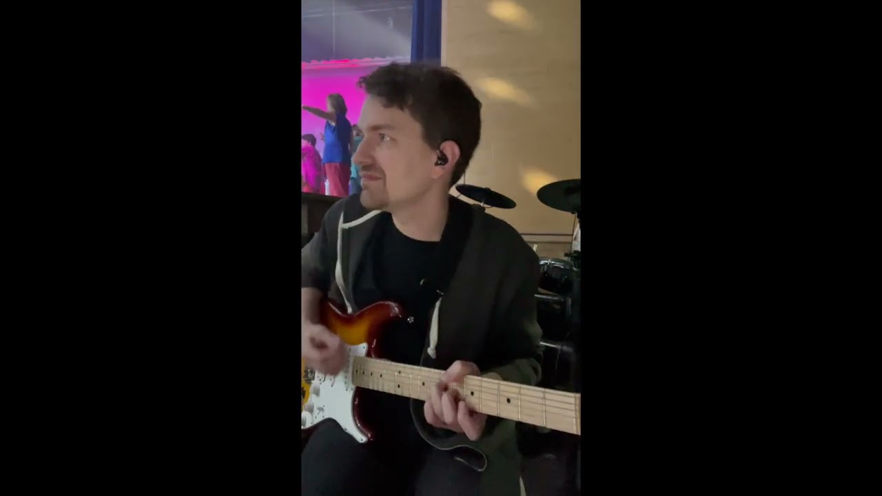 Mamma Mia - Curtain Call Medley - Guitar 2