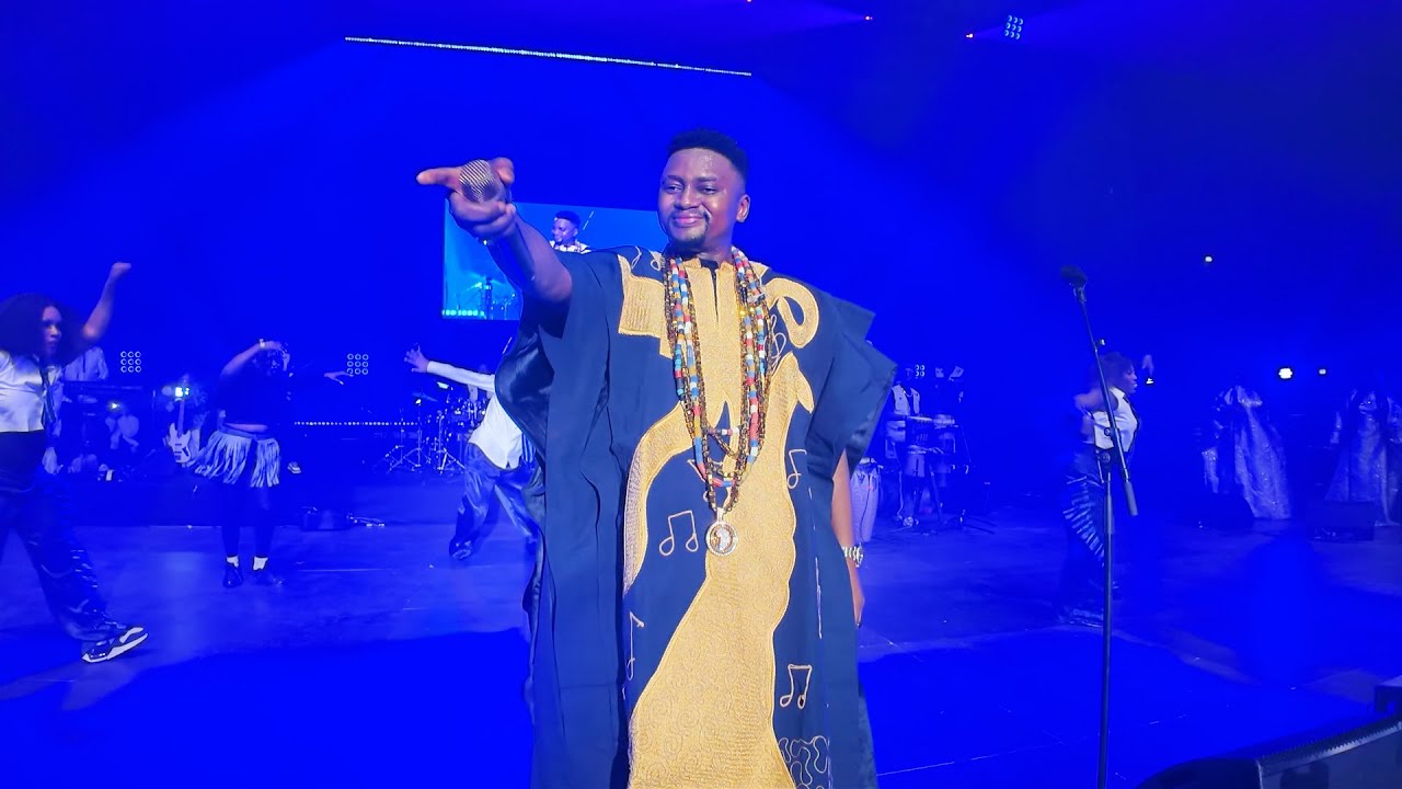 Conakry Nouvelles AZAYA ARENA DE PARIS N4