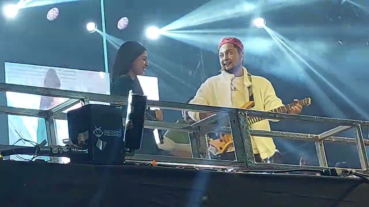 Pawandeep & Arunita | live performance kolkata | Idian Idol  season 12 winner ❤️❤️