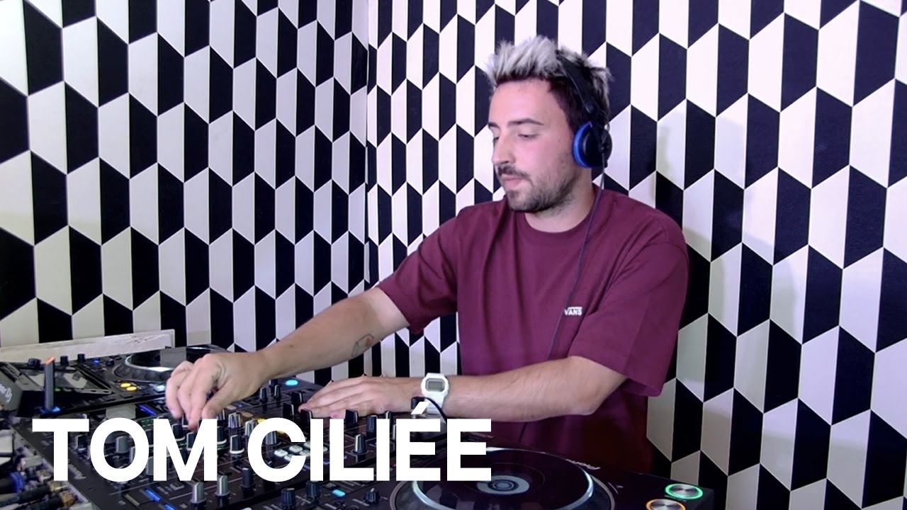 TOM CILIEE [MIA MAO live] DJ set | Techno