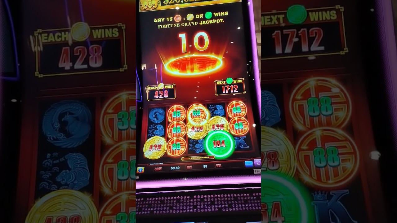 BONUS ROUND ON ENDLESS TREASURE SLOTS #slot #casinogames #casino #jackpot #bonus