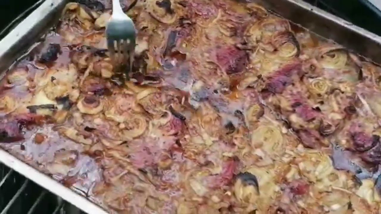 Wikinger Zwiebelfleisch vom Kugelgrill