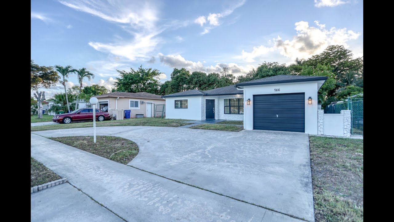 FOR SALE! 766 SW 54 Ave Margate FL 33068 | Waterfront Sunset | Full Remodel | Bella Mar Real Estate