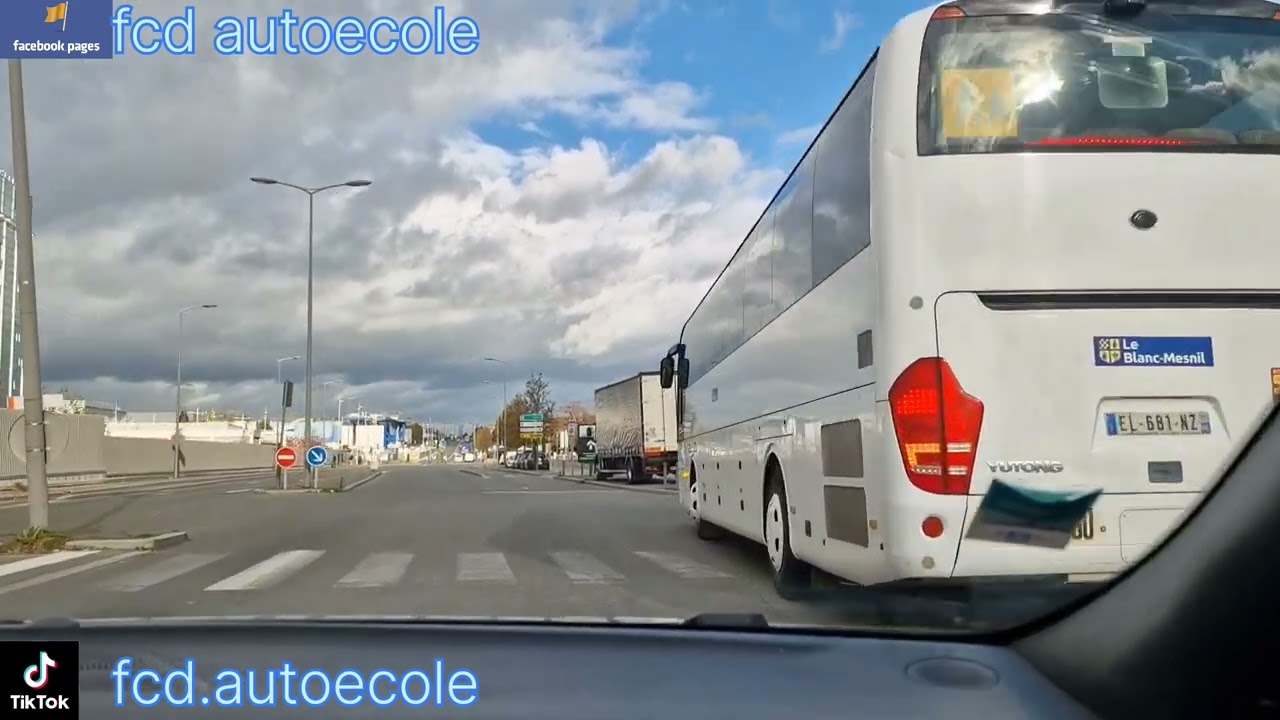 21 eme cours de conduite avec mon élève lyamenne
