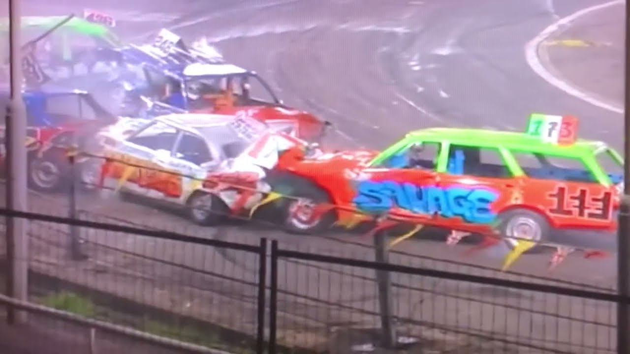 Wimbledon 2007 World Final National Bangers & Demolition Derby Crashes