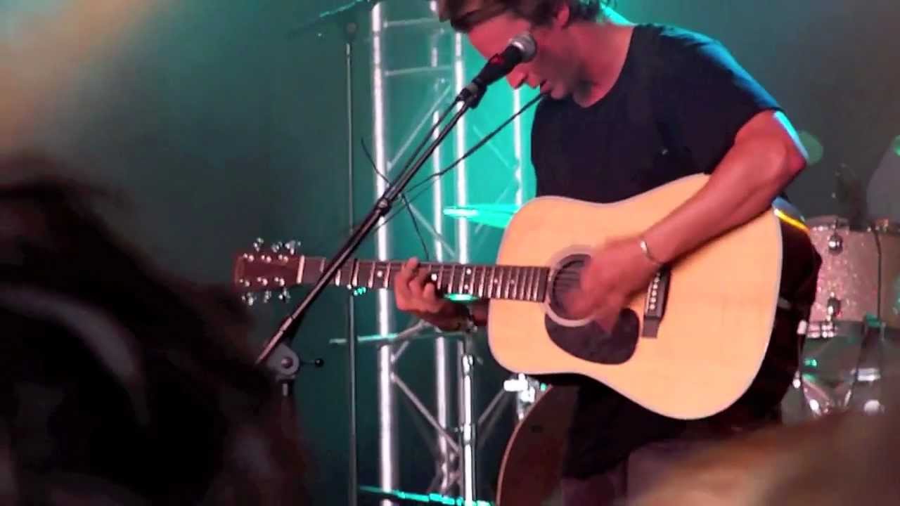 Ben Howard - Only Love (Live at Lowlands 2011)